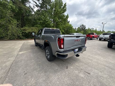 New 2026 GMC Sierra 2500 SLE w/ SLE Value Package; AWD/4WD image 6