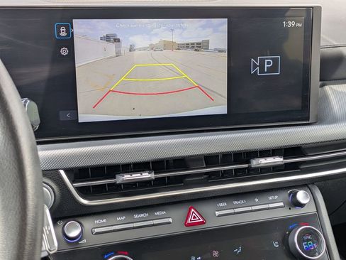 Used 2025 Hyundai Sonata SEL FWD image 16