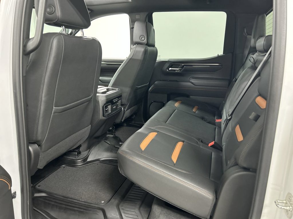 Certified 2024 GMC Sierra 1500 AT4 w/ Technology Package AWD/4WD image 21