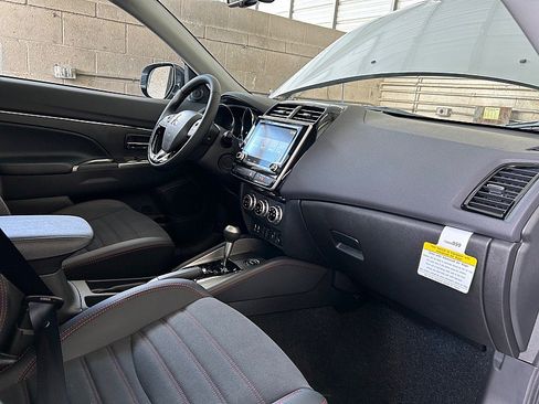 New 2025 Mitsubishi Outlander Sport SE image 27