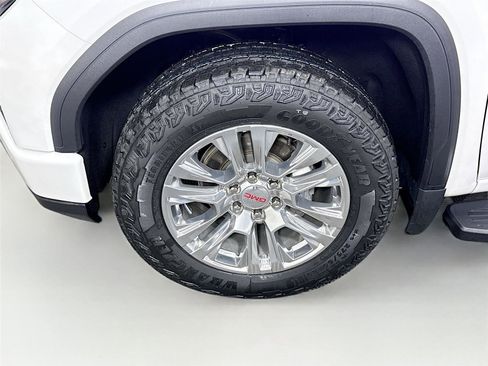 Used 2023 GMC Sierra 1500 Denali w/ Technology Package AWD/4WD image 24