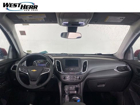 Used 2024 Chevrolet Equinox LT AWD/4WD image 17