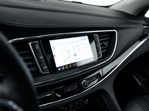 Used 2021 Buick Enclave Avenir w/ Avenir Technology Package image 12