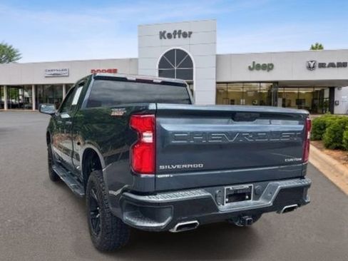 Used 2020 Chevrolet Silverado 1500 Custom Trail Boss w/ Custom Convenience Package AWD/4WD image 3
