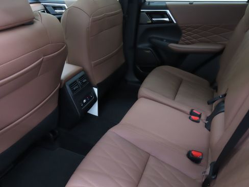 New 2025 Mitsubishi Outlander SEL image 21