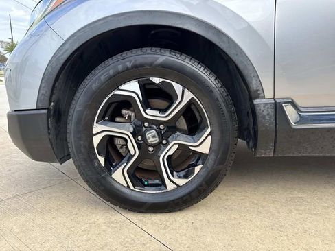 Used 2017 Honda CR-V Touring image 5