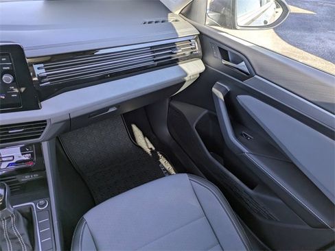 New 2026 Volkswagen Jetta SE image 16