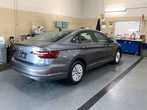 Used 2020 Volkswagen Jetta S w/ Driver Assistance Package image 6