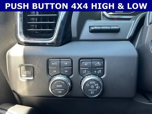 Used 2023 GMC Sierra 1500 Denali w/ Denali Reserve Package AWD/4WD image 19