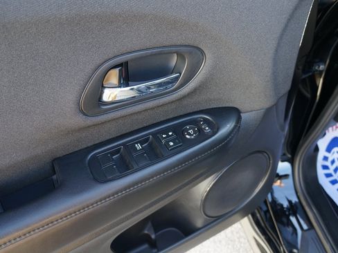 Used 2022 Honda HR-V Sport image 15