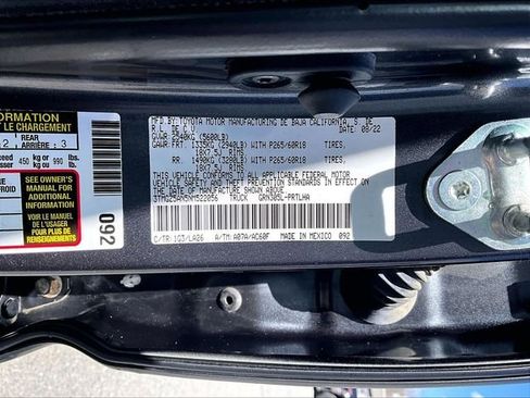 Used 2022 Toyota Tacoma Limited AWD/4WD image 36