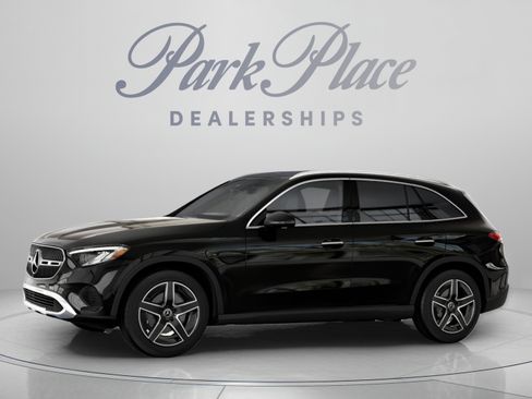 Certified 2026 Mercedes-Benz GLC 300 4MATIC image 3