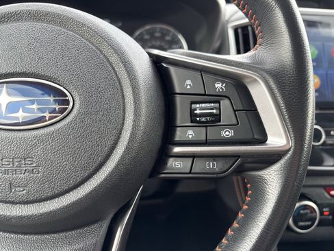 Used 2022 Subaru Crosstrek 2.5i Limited w/ Moonroof Package 2 image 16