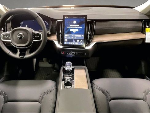 New 2026 Volvo XC90 B6 Plus w/ Protection Package AWD/4WD image 5