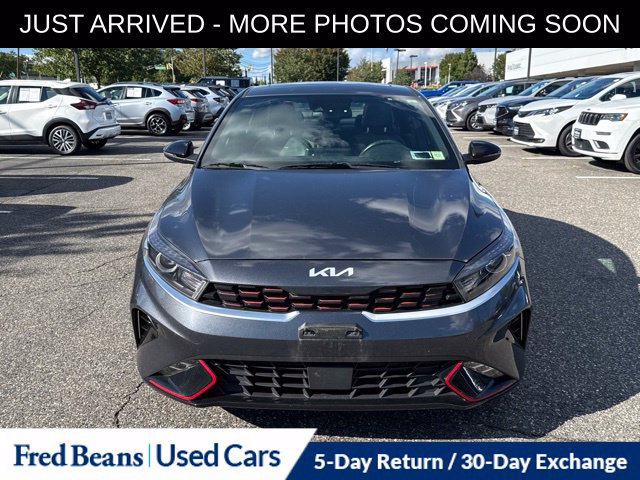 Used 2023 Kia Forte GT-Line w/ GT-Line Premium Package FWD image 2