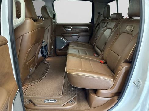 Used 2024 RAM 1500 Limited image 10