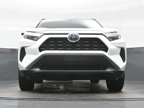Used 2024 Toyota RAV4 XLE w/ Convenience Package AWD/4WD image 28