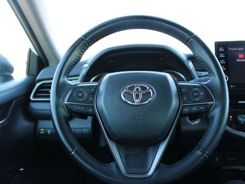Used 2023 Toyota Camry XSE image 33