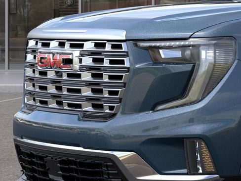 New 2026 GMC Acadia Denali AWD/4WD image 13