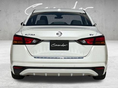 Used 2022 Nissan Altima 2.5 SV image 15