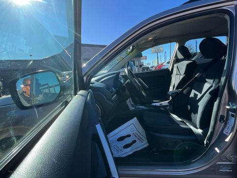 Used 2015 Subaru Forester 2.5i Premium w/ Popular Package #2 image 19