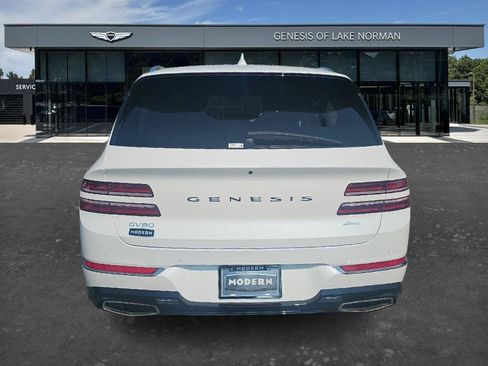 Used 2024 Genesis GV80 2.5T w/ Advanced Package AWD/4WD image 8