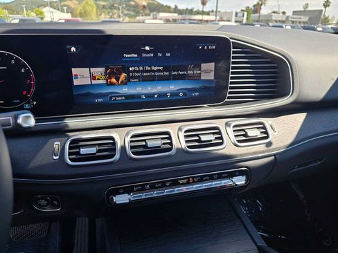 Used 2026 Mercedes-Benz GLE 350 4MATIC image 32