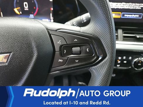 Used 2025 Chevrolet Trax LT FWD image 20