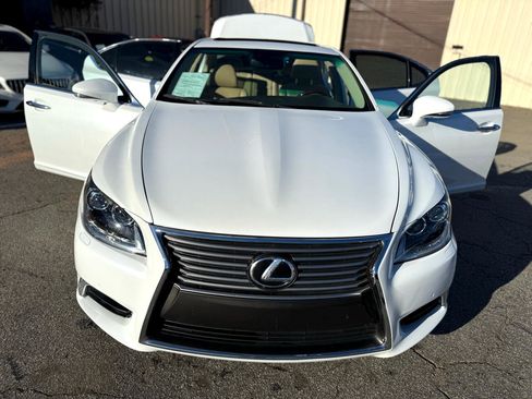 Used 2015 Lexus LS 460 Luxury image 43