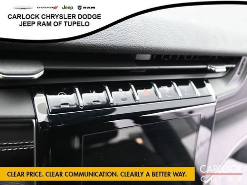 New 2025 Jeep Grand Cherokee Altitude image 21