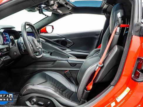 Used 2025 Chevrolet Corvette Stingray Premium Cpe w/ Z51 Performance Package image 39