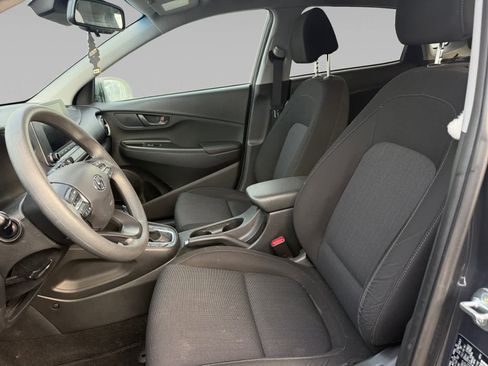 Used 2022 Hyundai Kona SEL image 9