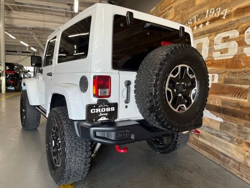 Used 2017 Jeep Wrangler Rubicon AWD/4WD image 19