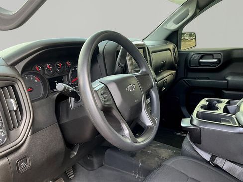 Used 2021 Chevrolet Silverado 1500 Custom Trail Boss w/ LPO, Dark Essentials Package AWD/4WD image 15