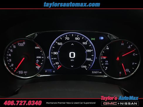 Used 2024 GMC Terrain Denali w/ Denali Premium Package image 9