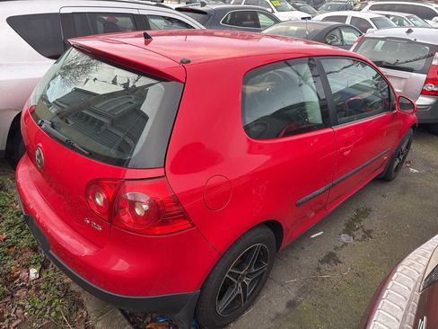 Used 2007 Volkswagen Rabbit 2-Door image 3