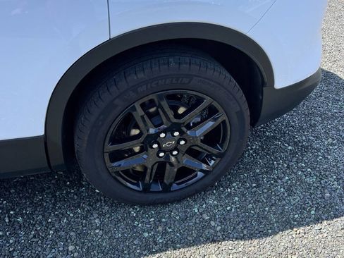 Used 2024 Chevrolet Blazer LT w/ Convenience Package image 6