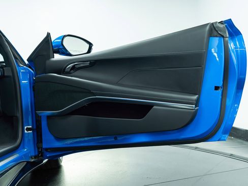 New 2025 Lotus Emira image 38