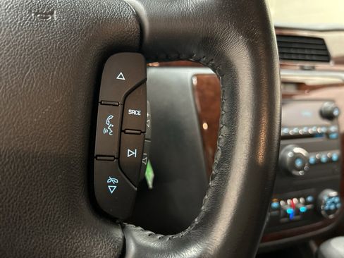 Used 2011 Chevrolet Impala LT image 20