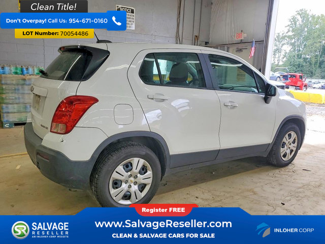 Used 2015 Chevrolet Trax LS FWD image 4