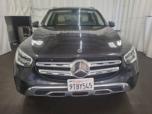 Used 2021 Mercedes-Benz GLC 300 image 2