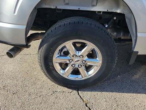 Used 2024 Ford F150 XLT w/ Mobile Office Package image 7