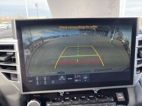 Used 2025 Toyota Tundra Platinum image 33