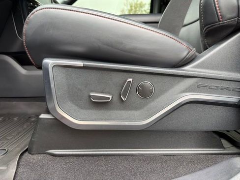 Used 2025 Ford F150 Raptor AWD/4WD image 14