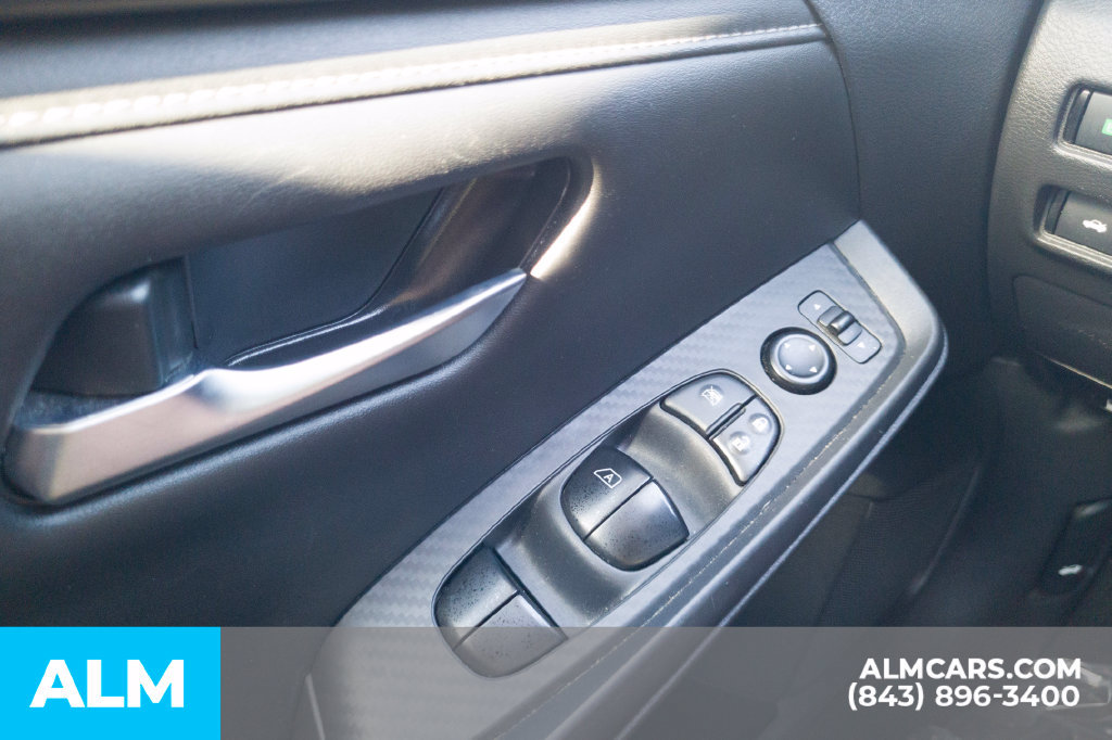 Used 2024 Nissan Sentra SV FWD image 33