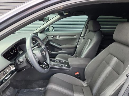 Used 2025 Honda Civic Sport image 26