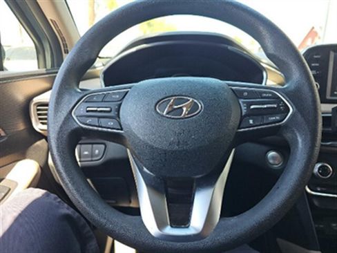 Used 2020 Hyundai Santa Fe SEL FWD image 8