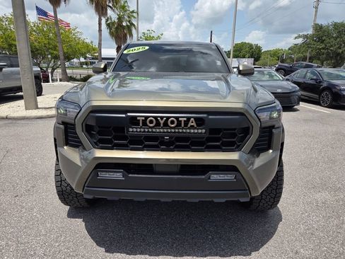 Used 2025 Toyota Tacoma TRD Off-Road AWD/4WD image 22