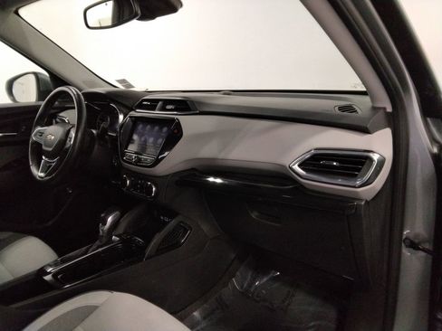 Used 2023 Chevrolet TrailBlazer LT w/ Sun and Liftgate Package AWD/4WD image 41
