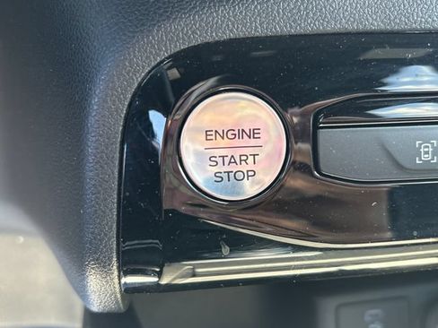 Used 2023 Ford Escape ST-Line w/ Tech Pack #1 AWD/4WD image 25